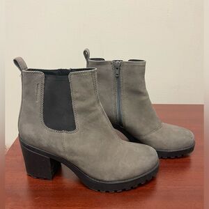 Women's Vagabond Grace Grey Nubuck Heeled Leather Booties Size 8